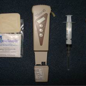 導(dǎo)電率測試儀：所使用的蒸餾水導(dǎo)電率小于2μs.cm-1，所測量磨料的導(dǎo)電率要求為不超過300μs/cm。